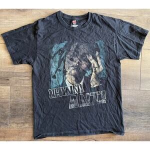 Rihanna Anti World Tour Concert Tee 2016 Featuring Travis Scott (Size Medium)